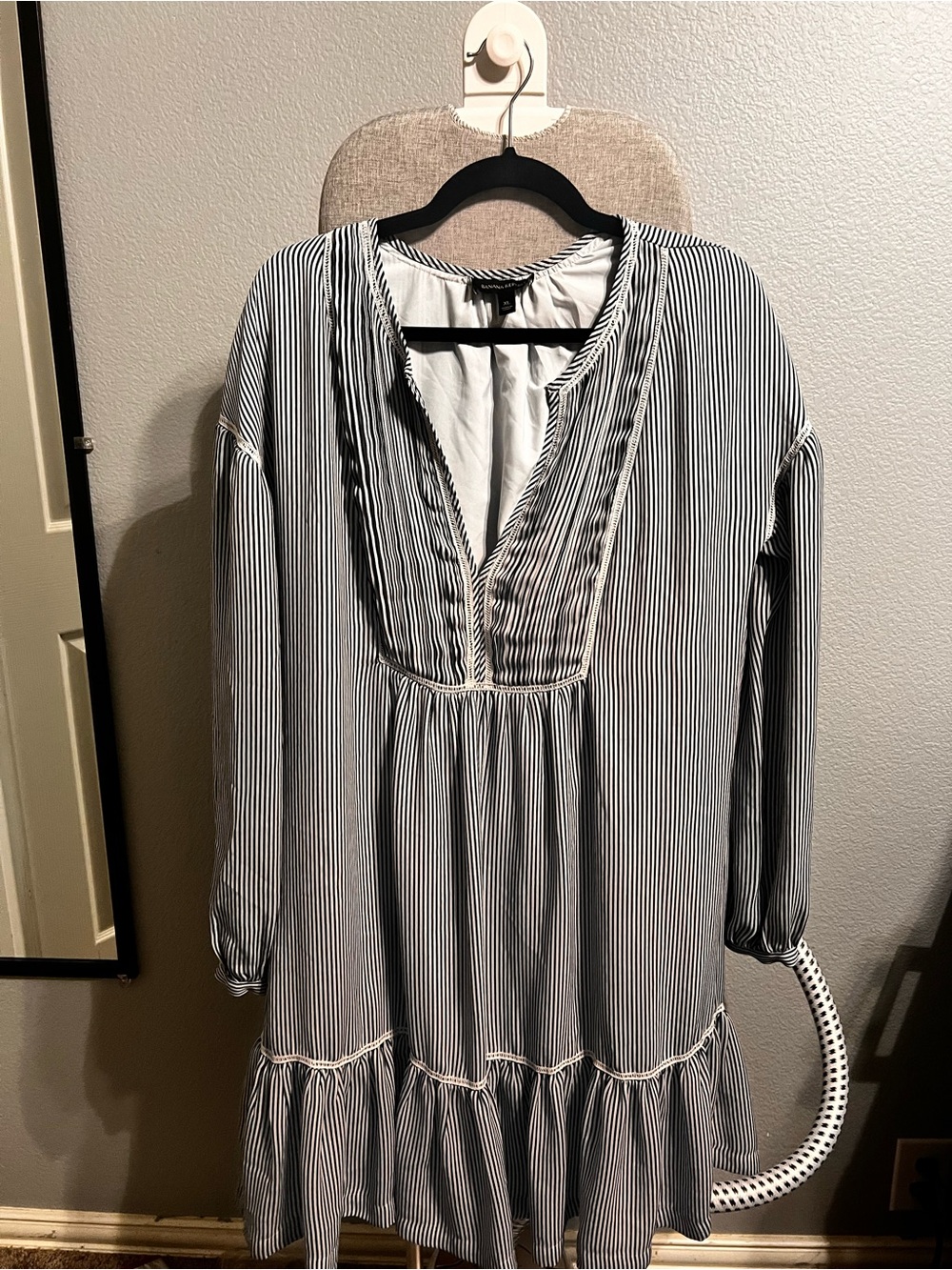 Banana Republic Black and White Pinstripe Long-Sleeve Tiered Dress